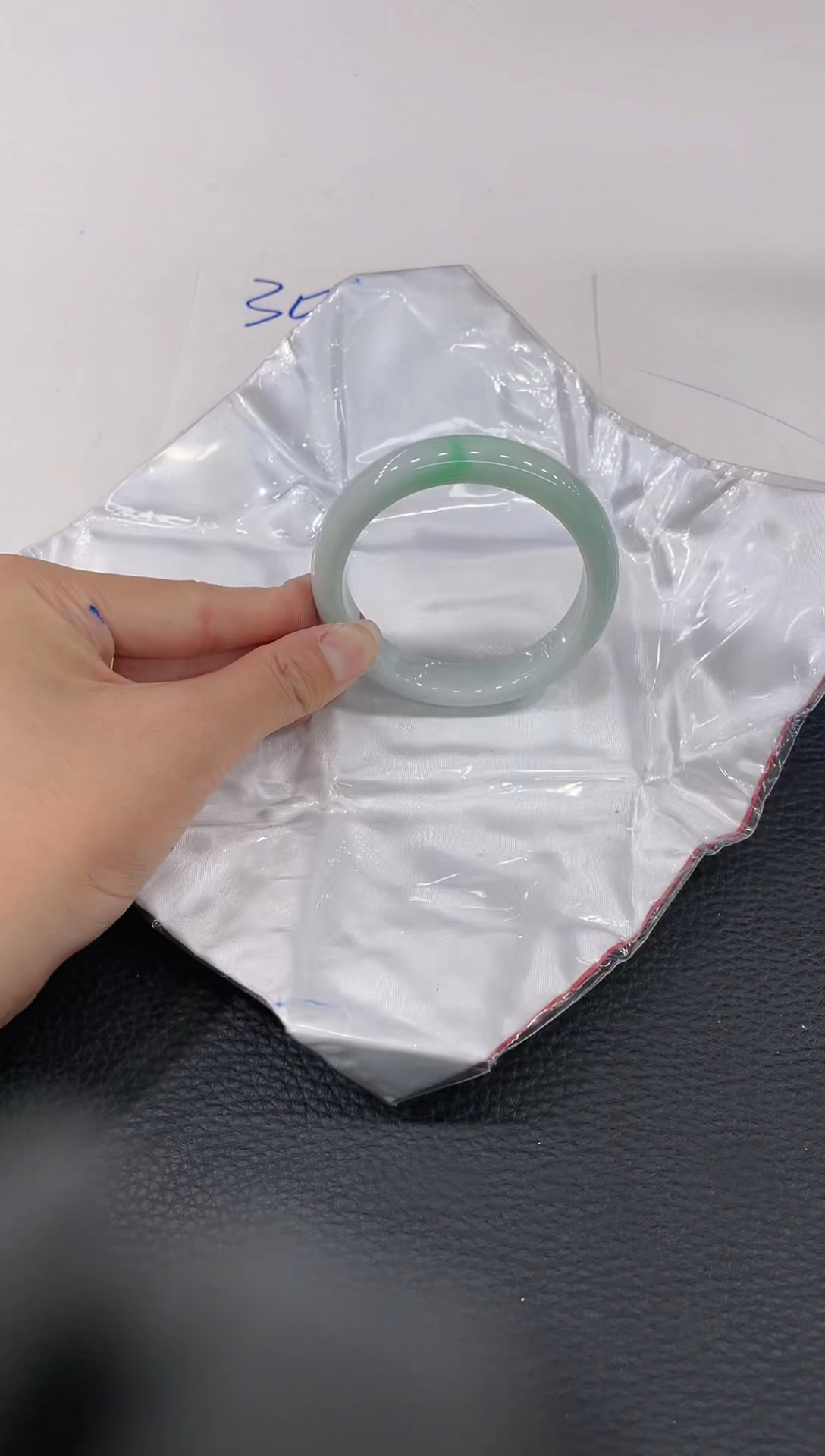 【闪购商品】翡翠手镯未镶嵌手镯