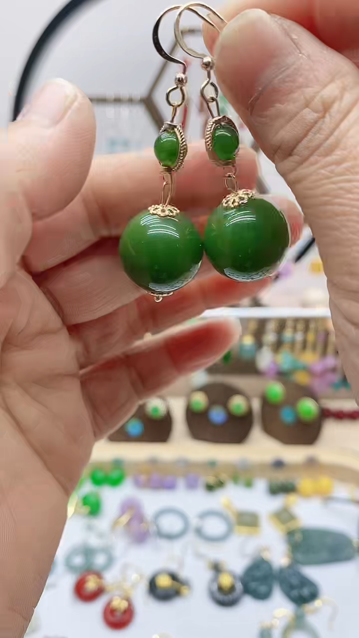 未镶嵌和田玉耳饰92