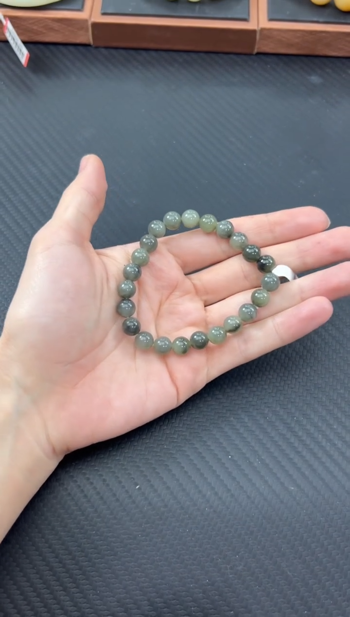 【闪购商品】和田玉手链未镶嵌若羌微色差卡8手串