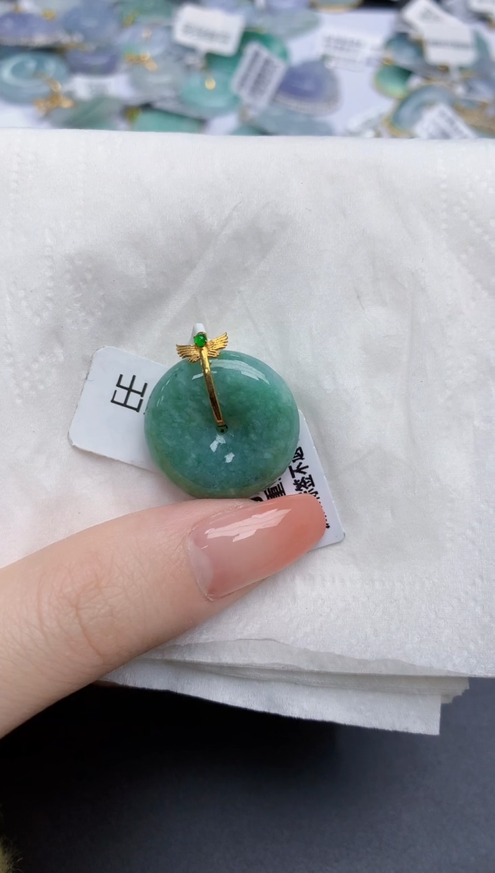 【闪购商品】翡翠颈饰18K金镶嵌天然缅甸翡翠A货