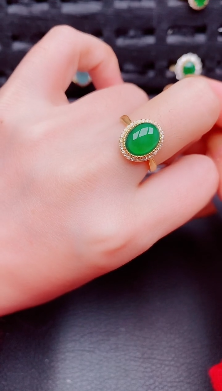 【闪购商品】翡翠戒指银S925镶嵌天然a货翡翠810