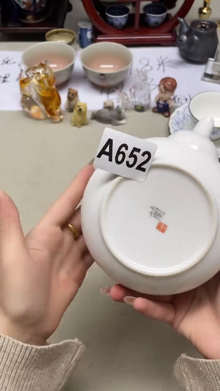 瓷片轻****线轻轨10号线652+++