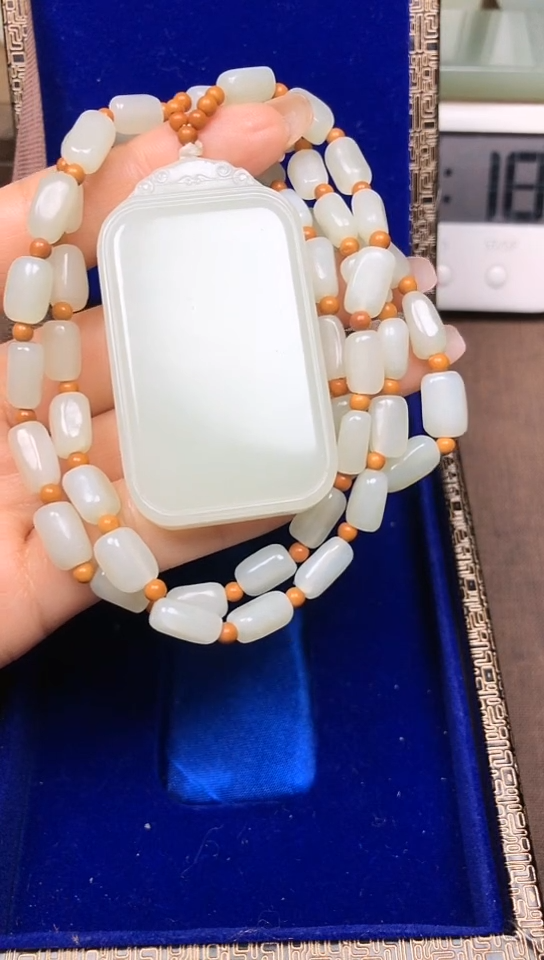 【闪购商品】和田玉颈饰未镶嵌无事牌