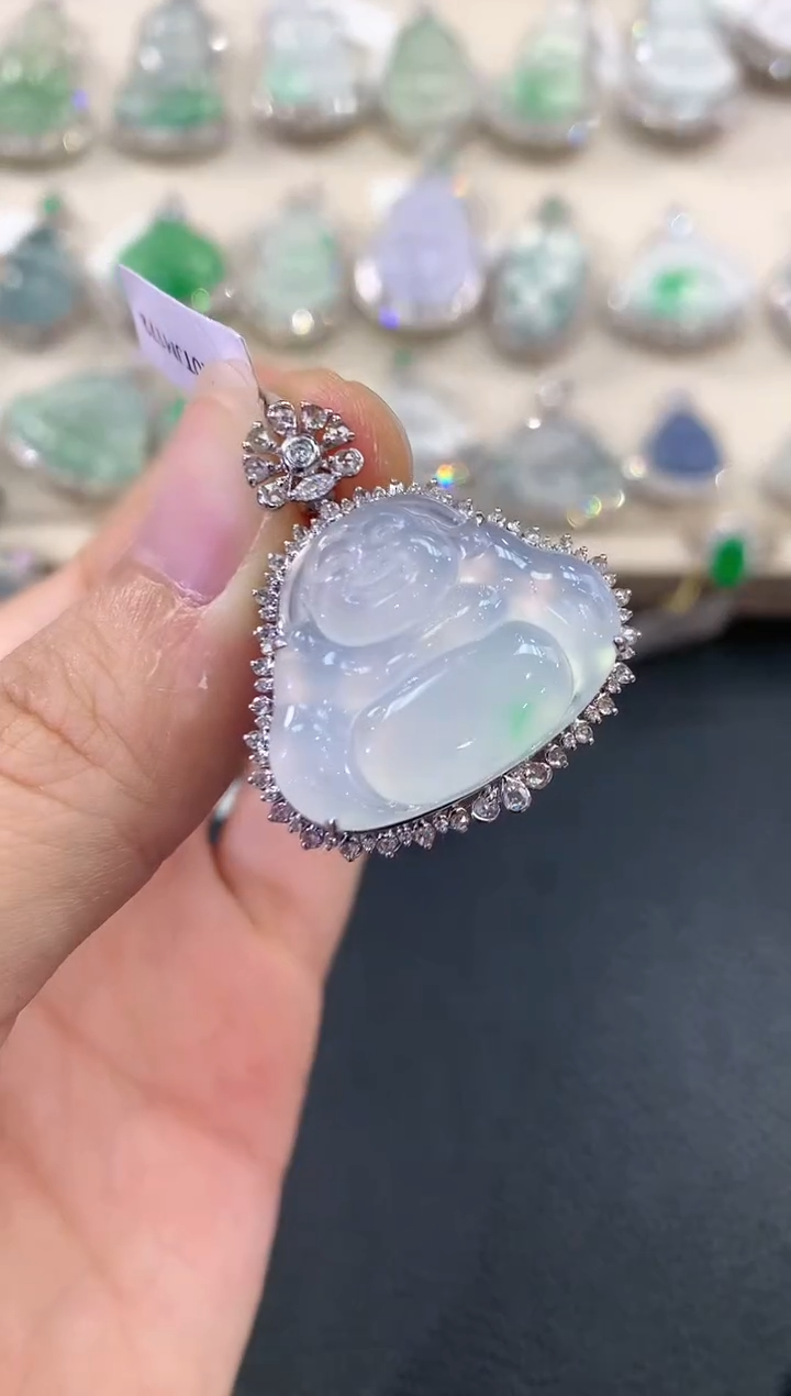 【闪购商品】翡翠吊坠(不含链)18K金镶嵌C68   