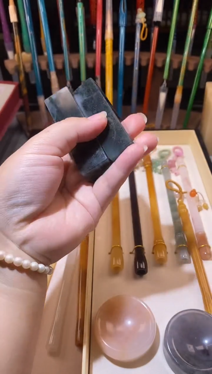 桂林青绿山水印章、小镇纸