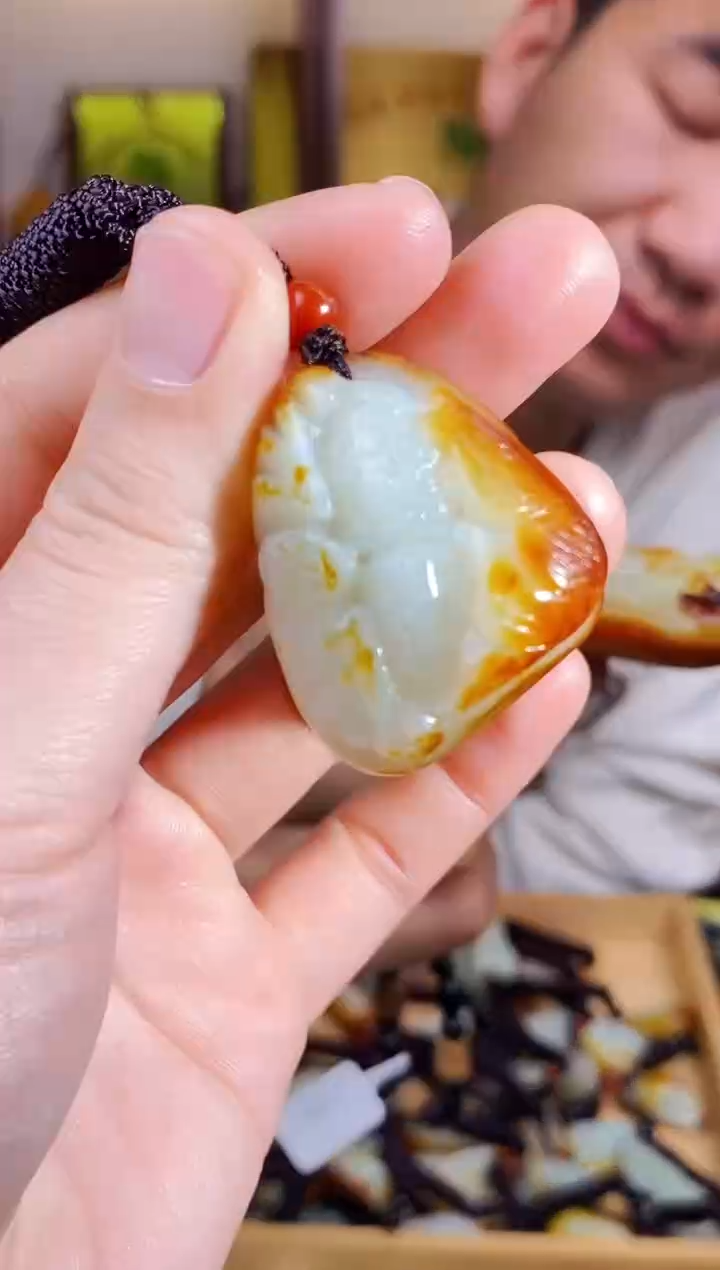 【闪购商品】和田玉颈饰未镶嵌1