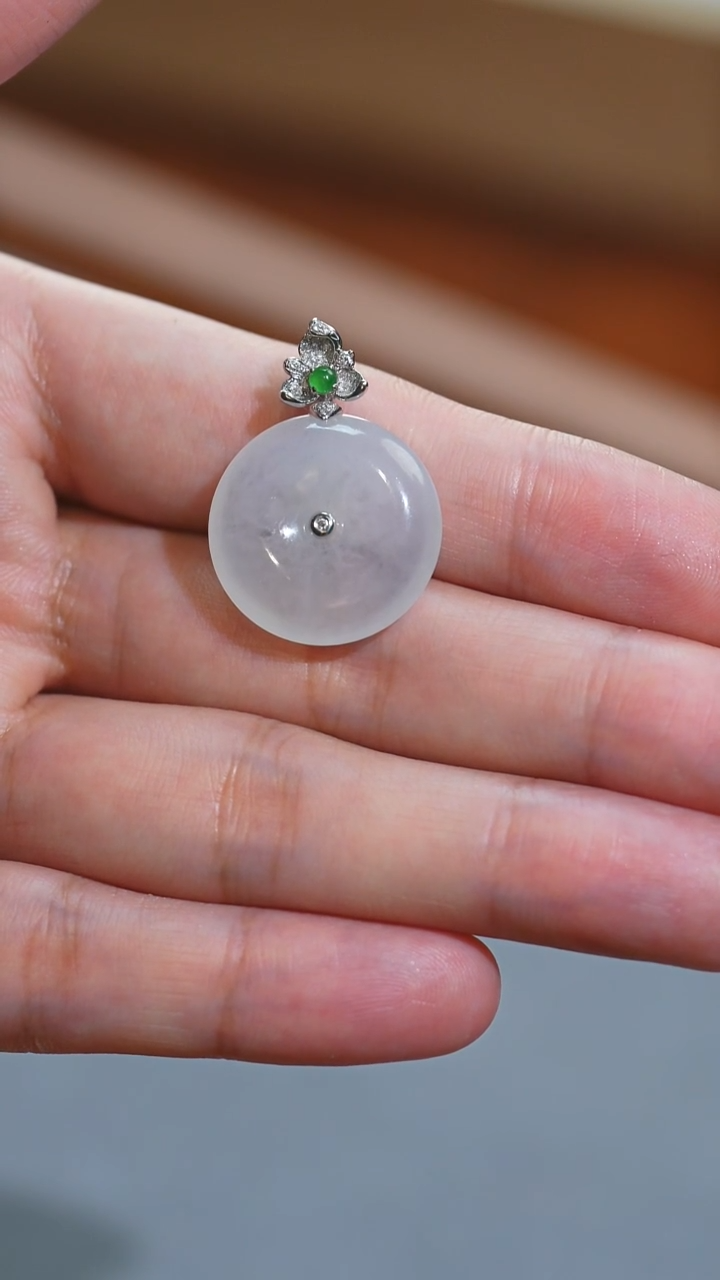 吊坠(不含链)18K金镶嵌翡翠如意