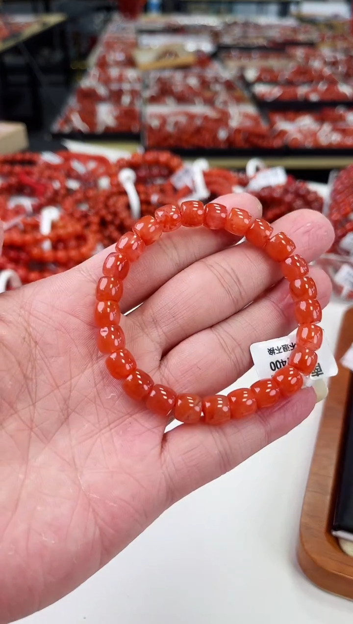 【闪购商品】南红玛瑙直切手串8+未镶嵌一个/条