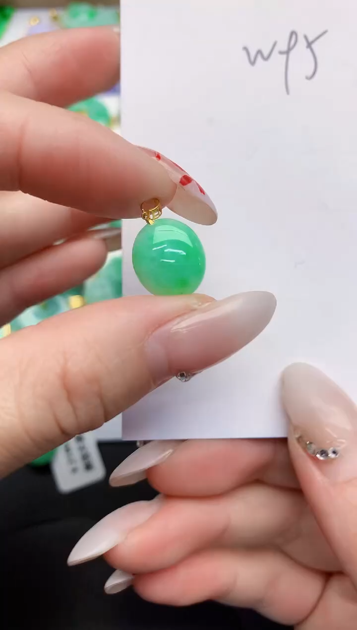 【闪购商品】翡翠颈饰18K金镶嵌000000000000