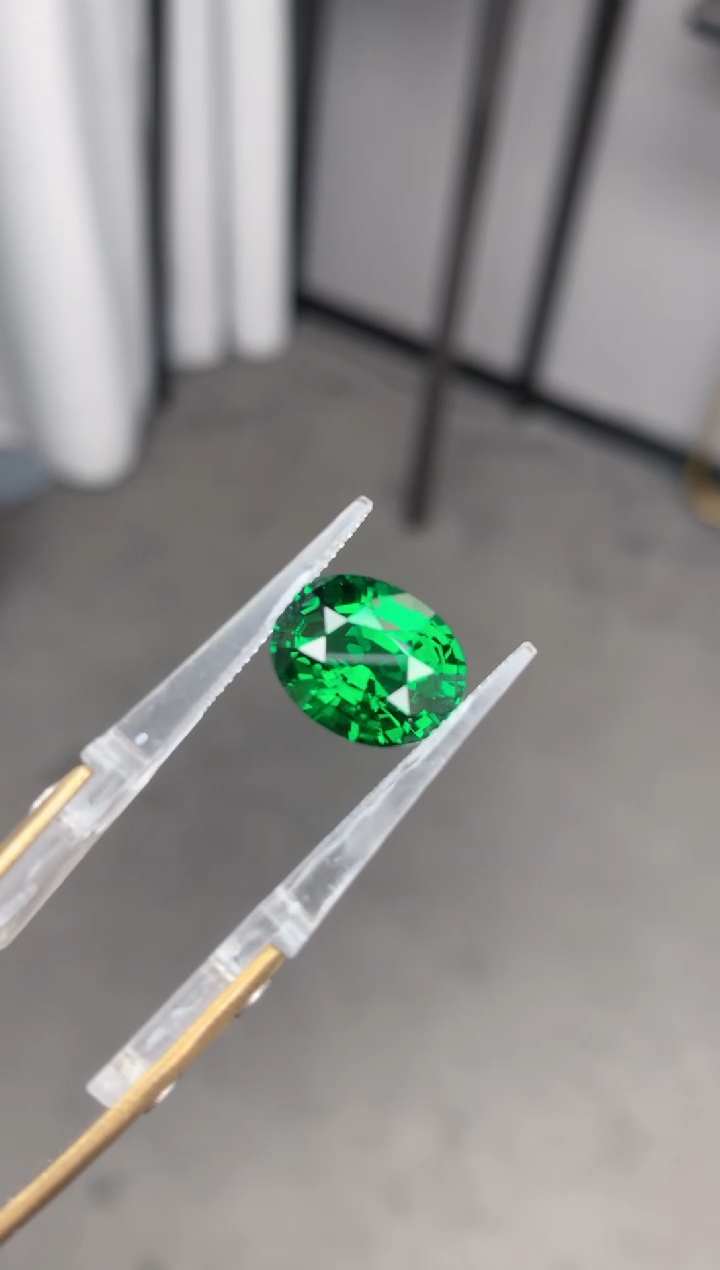 石榴石裸石未镶嵌7ct 沙弗莱