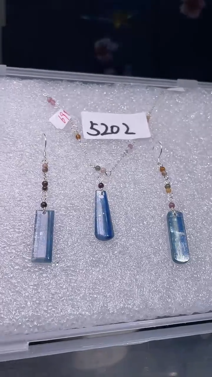 未镶嵌蓝晶石1喜欢拍