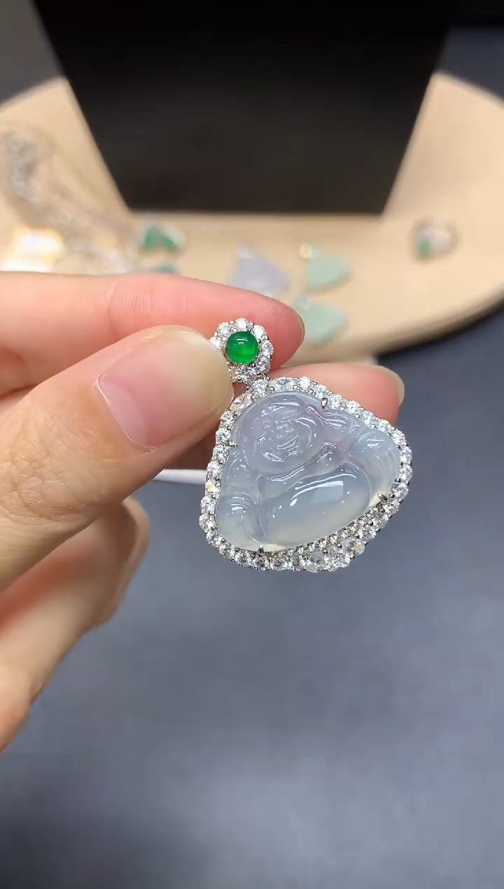 【闪购商品】翡翠吊坠(不含链)银S925镶嵌佛公【多样性发其一】