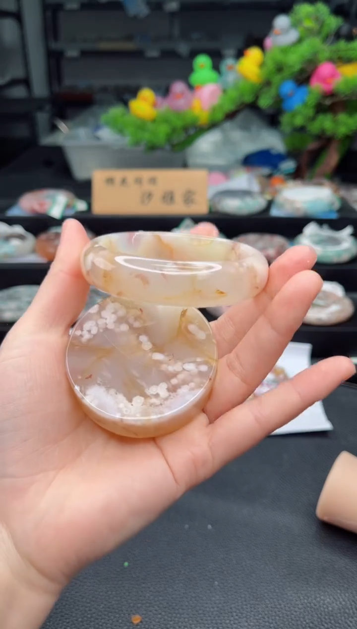 【闪购商品】石英质玉未镶嵌手镯60圈口（赠品镯心）3572469