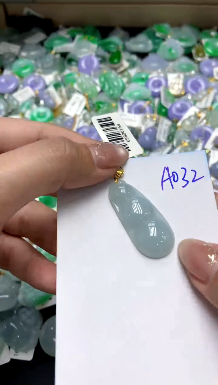 【闪购商品】翡翠颈饰18K金镶嵌1111111111111111