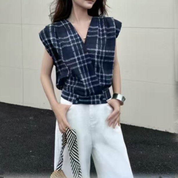 2025夏季新款时尚气质无袖格子衬衫宽松显瘦韩系休闲上衣5839长50