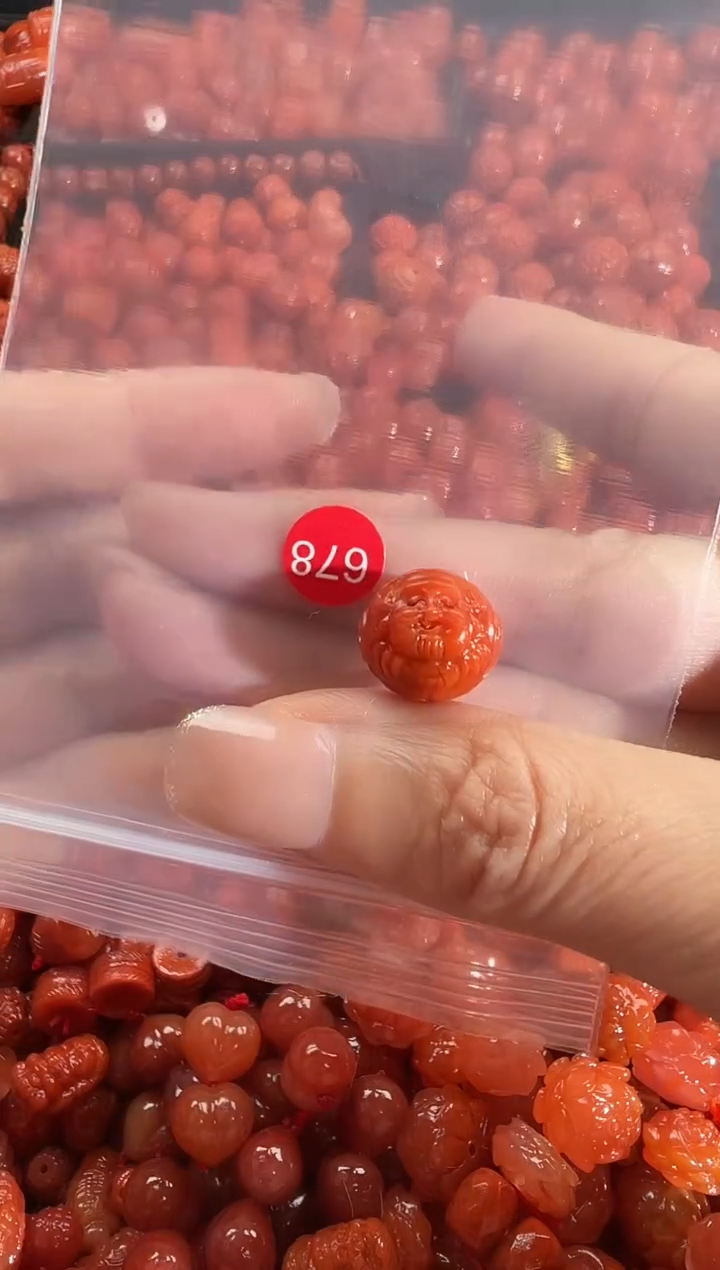 颈饰未镶嵌南红玛瑙12