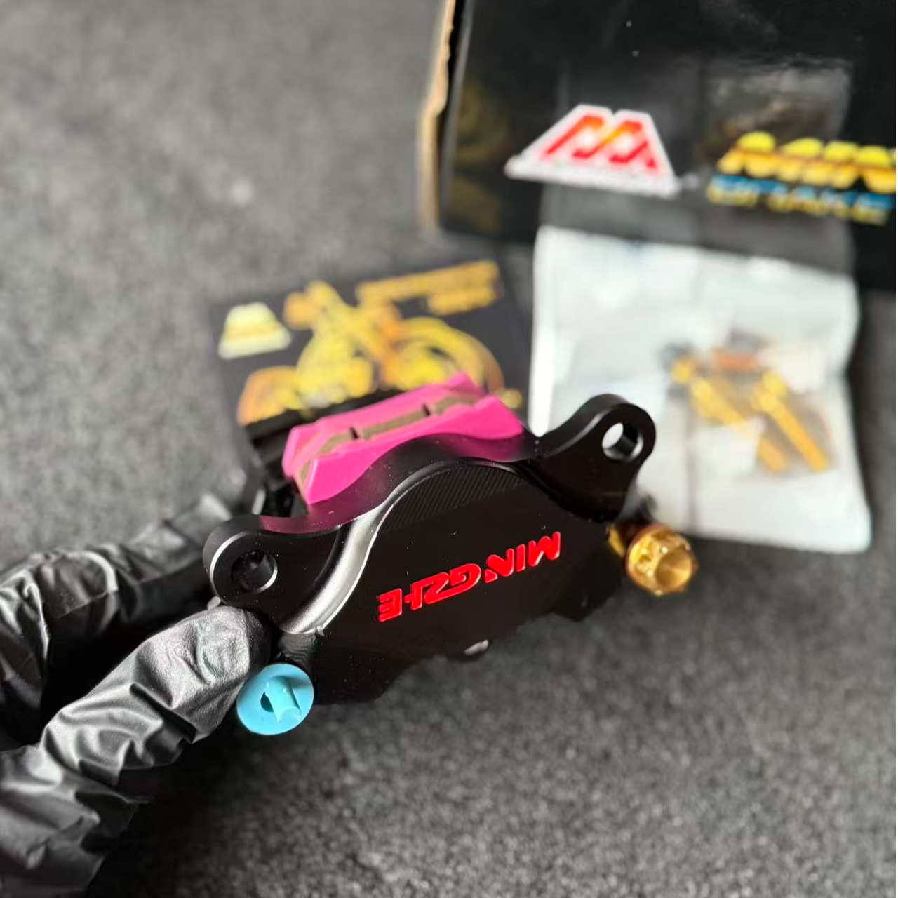 街道升级版小螃蟹卡钳适用于九号小牛等电摩通用款