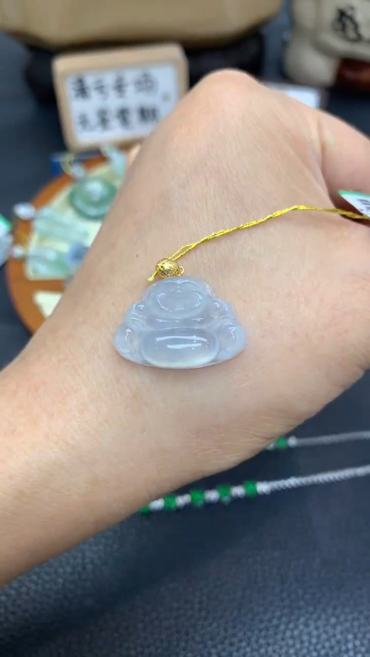 18K金镶嵌定制翡翠C767