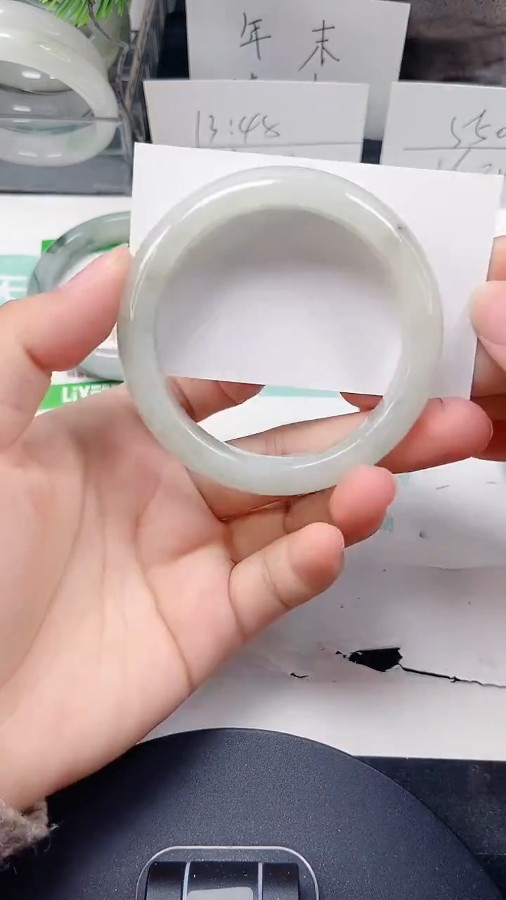 未镶嵌手镯石英质玉163-53/54