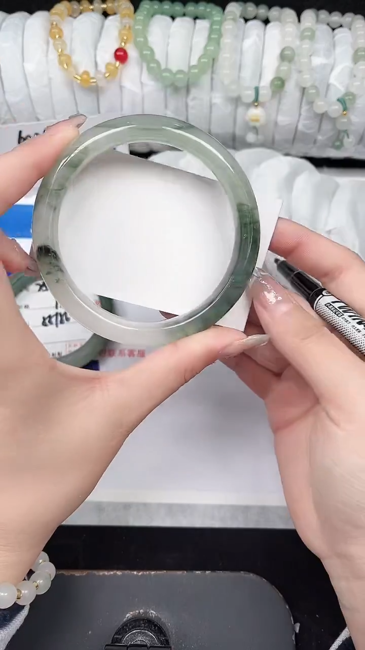 未镶嵌手镯石英质玉26-64/65