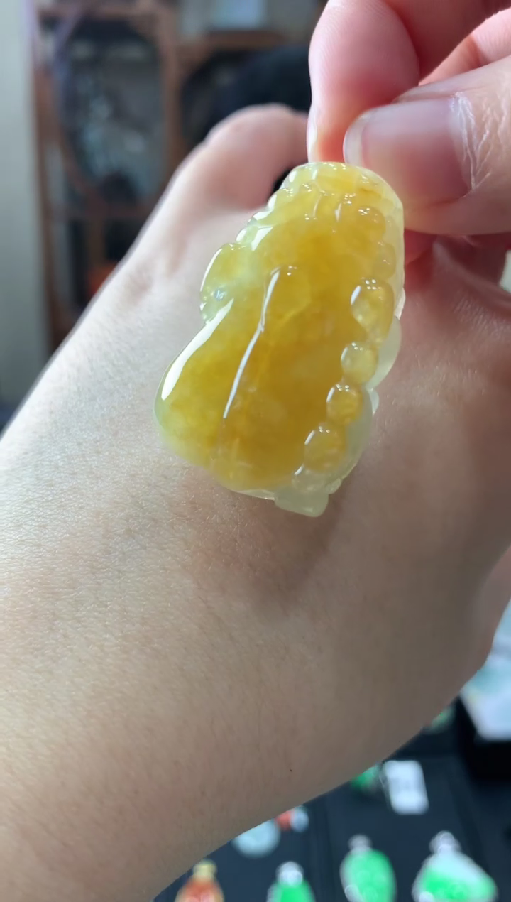 【闪购商品】翡翠吊坠(不含链)18K金镶嵌挂件