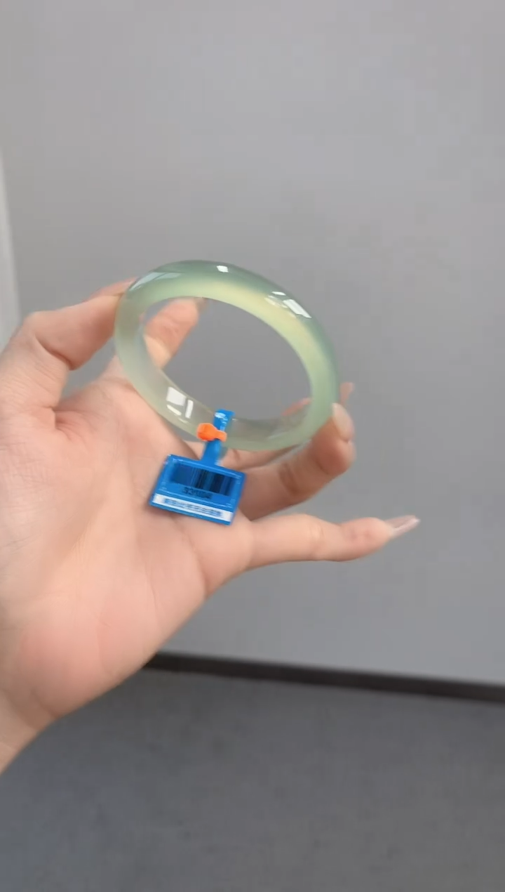 【闪购商品】玛瑙/玉髓手镯未镶嵌53-54圈