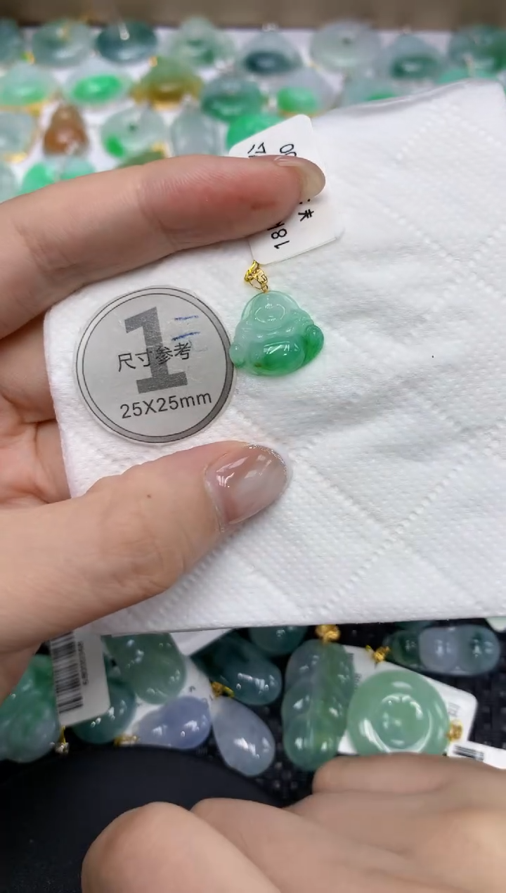 颈饰18K金镶嵌翡翠11111111