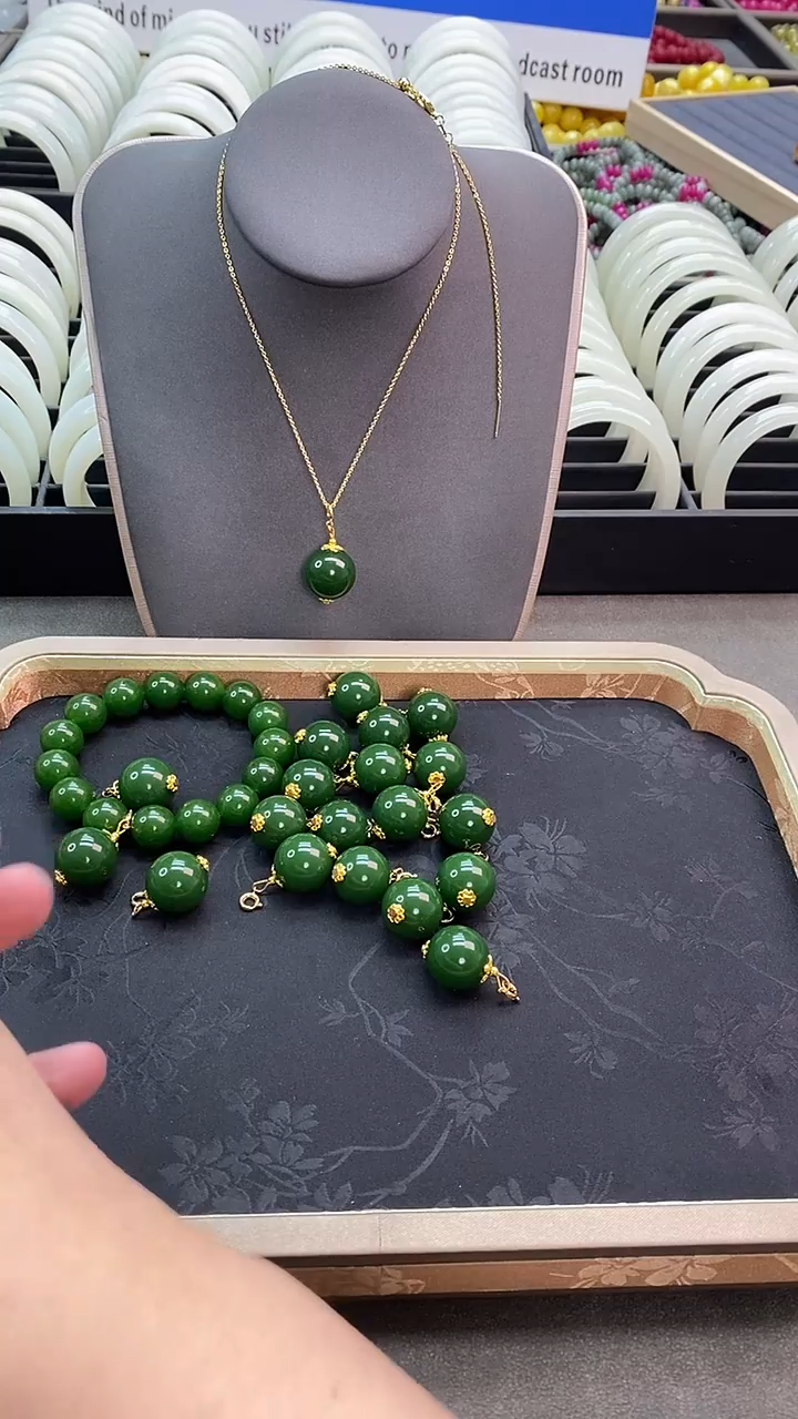 【闪购商品】和田玉吊坠(赠链)银S925镀金镶嵌18mm单珠 赠链