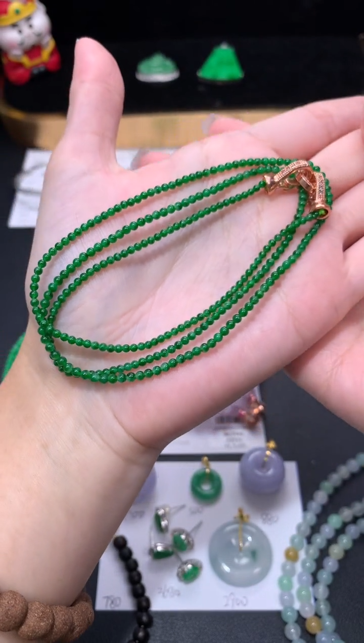 未镶嵌定制翡翠48小时鉴赏期 退货不扣服务费