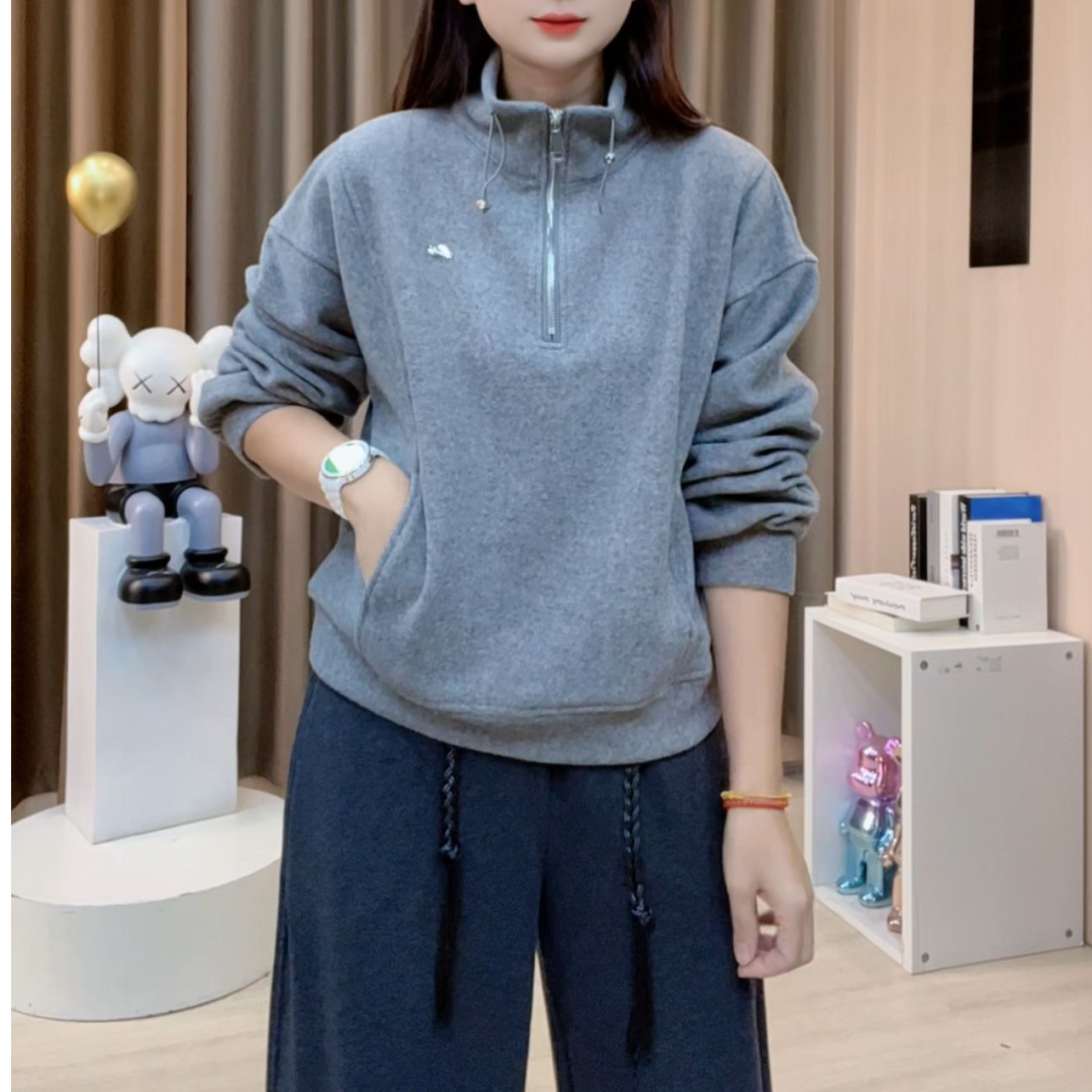 秋季新款韩版休闲女装上衣宽松长袖拉链立领卫衣女B244