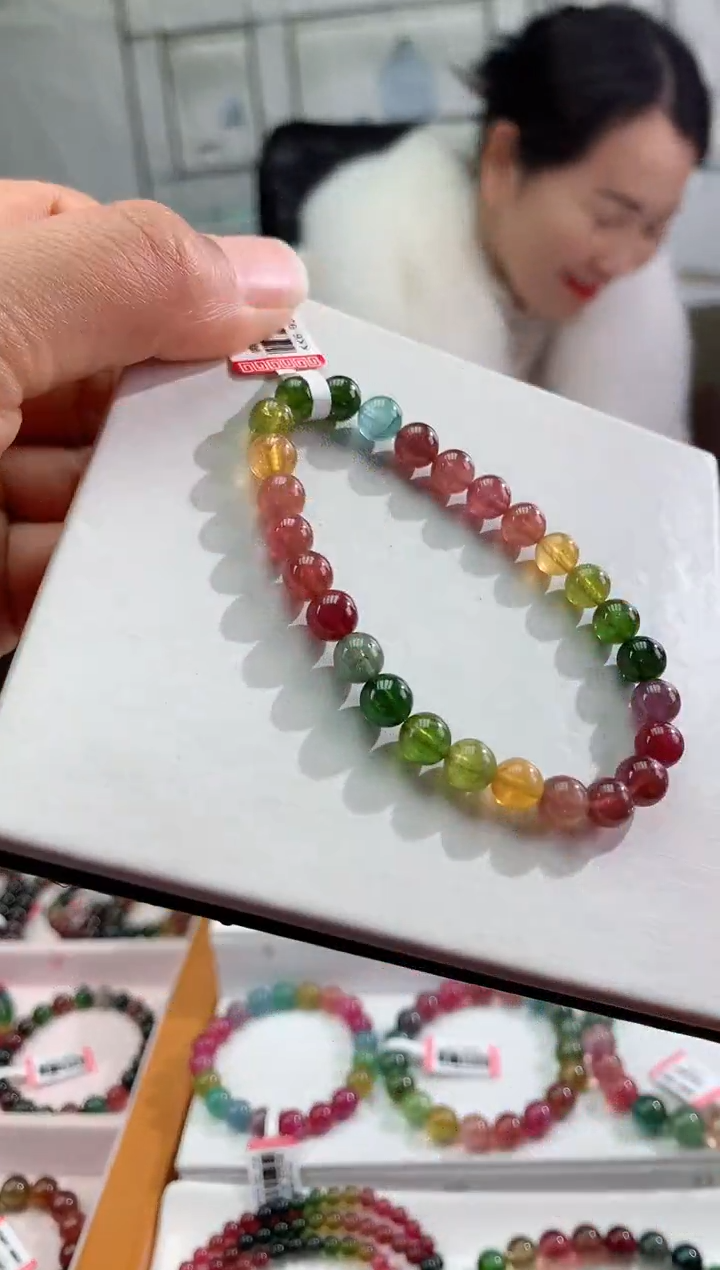 【闪购商品】碧玺手链未镶嵌多样性发一条
