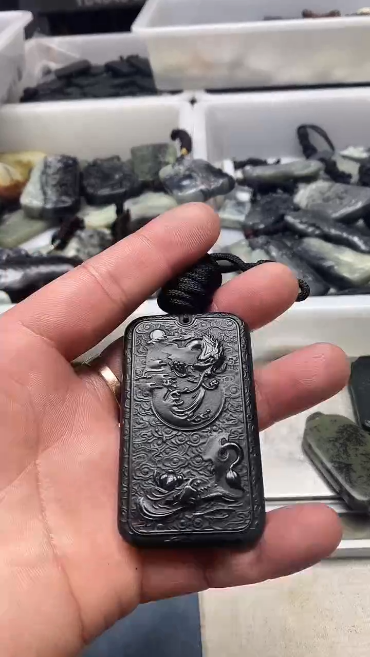 吊坠(不含链)未镶嵌和田玉1