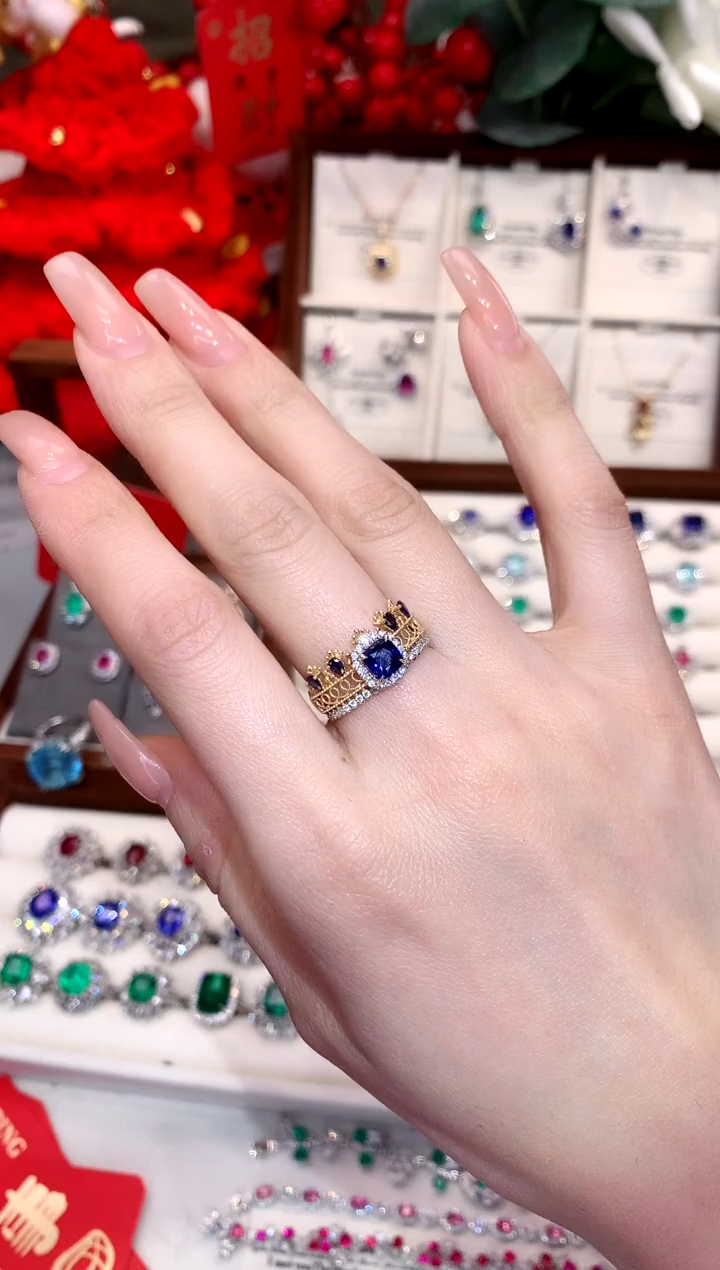 【闪购商品】蓝宝石戒指18K金镶嵌0.92ct/天然宝石/七天无理由