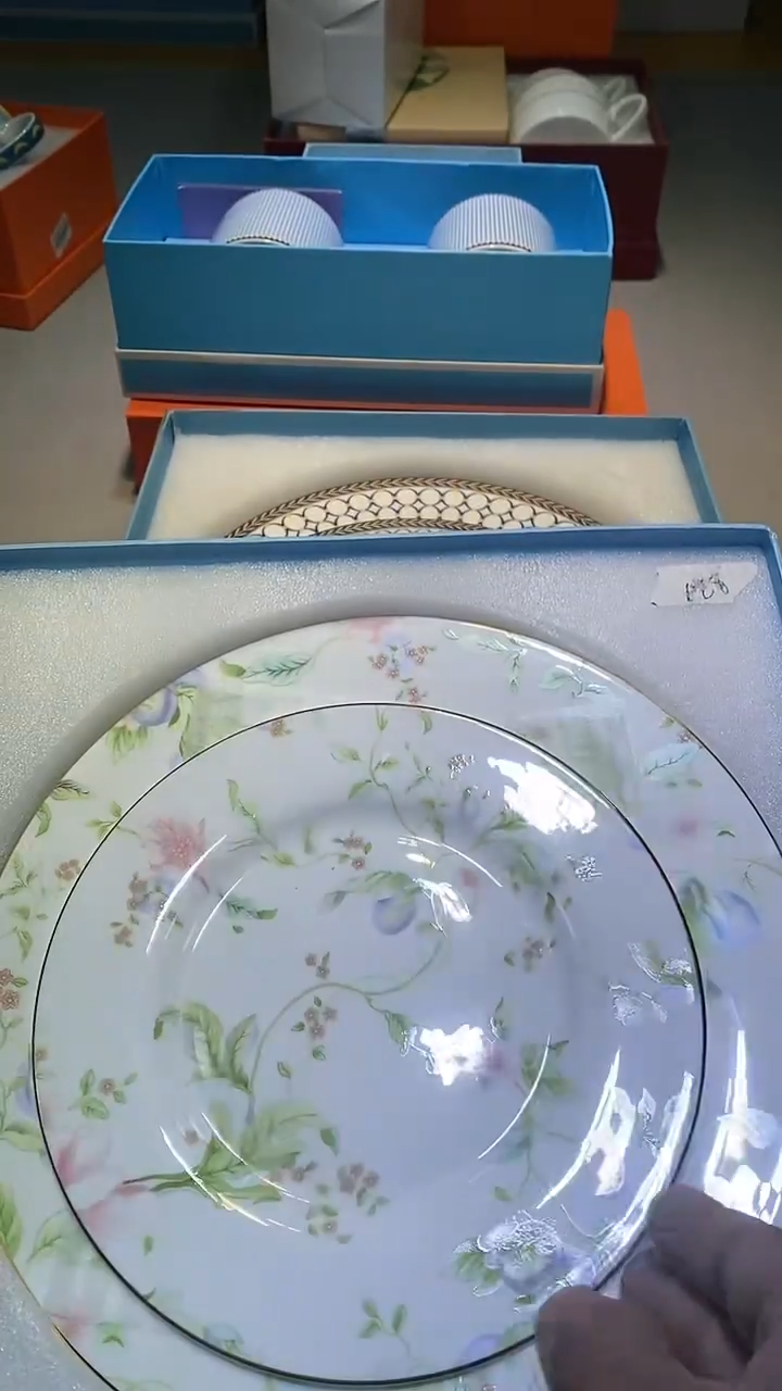 【闪购商品】瓷片11111111111111111