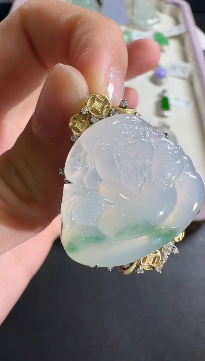 【闪购商品】翡翠吊坠(不含链)18K金镶嵌【源头工厂】钻石镶嵌