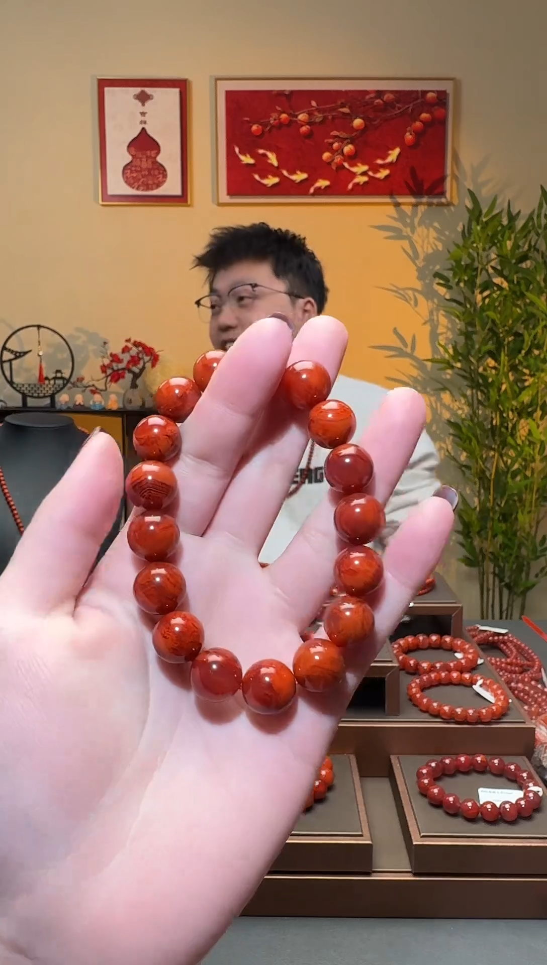 【闪购商品】南红玛瑙手串未镶嵌一条约12mm 多样性发货