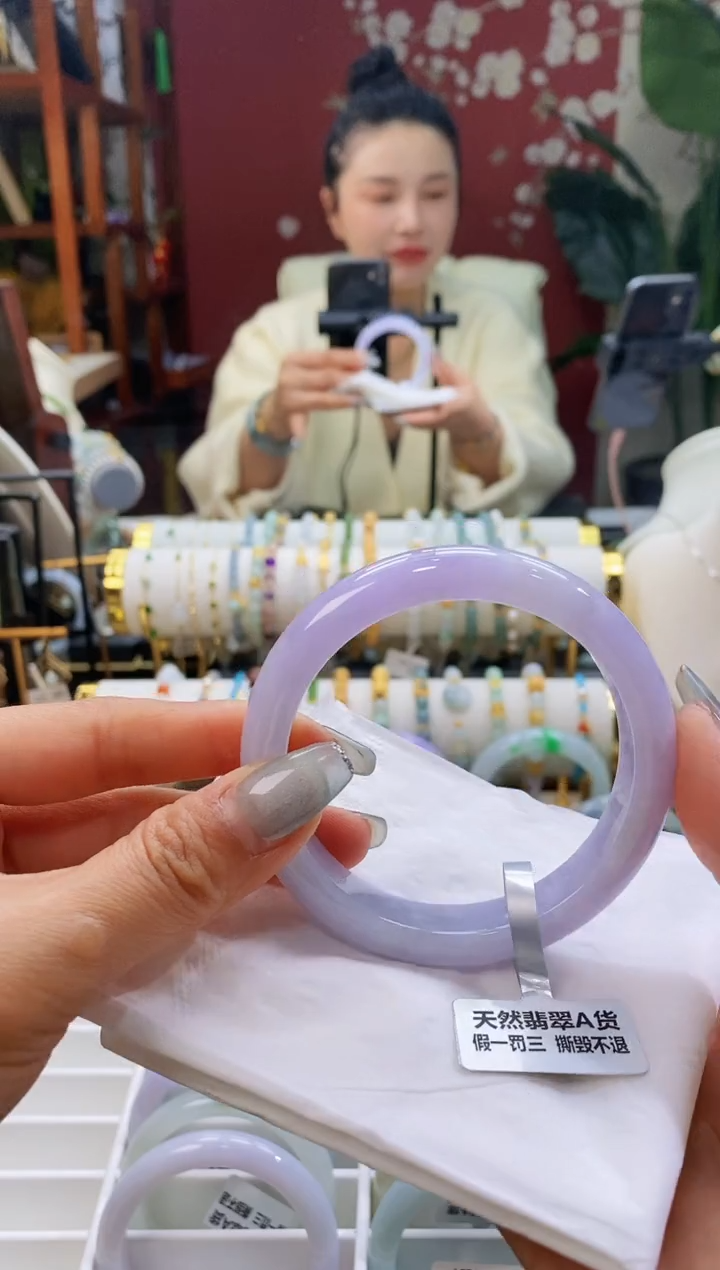 【闪购商品】翡翠手镯未镶嵌94圈口59-61/12.3*8.5