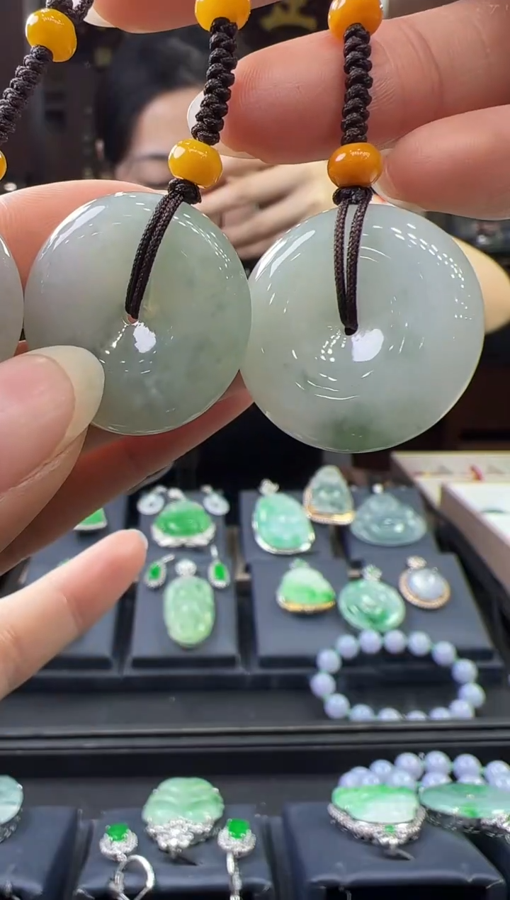 【闪购商品】翡翠挂件未镶嵌平安扣手机挂（多样性发其一）