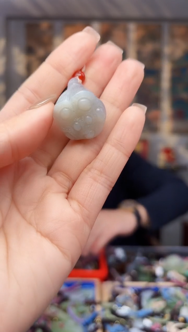 【闪购商品】和田玉挂件未镶嵌拍一发一