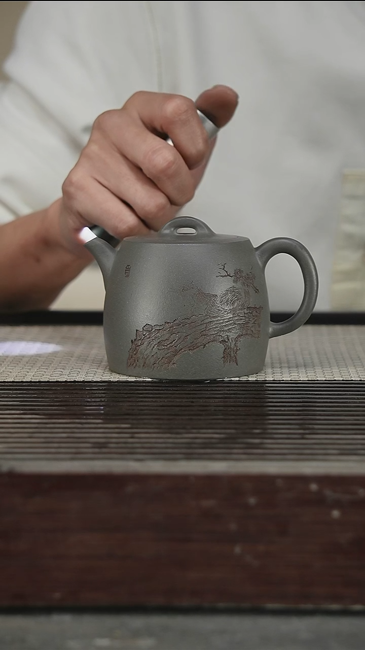 茶壶紫砂省大陆老师，带证260CC116号