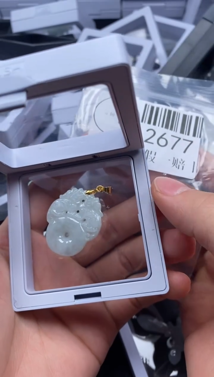 吊坠(不含链)未镶嵌翡翠2677