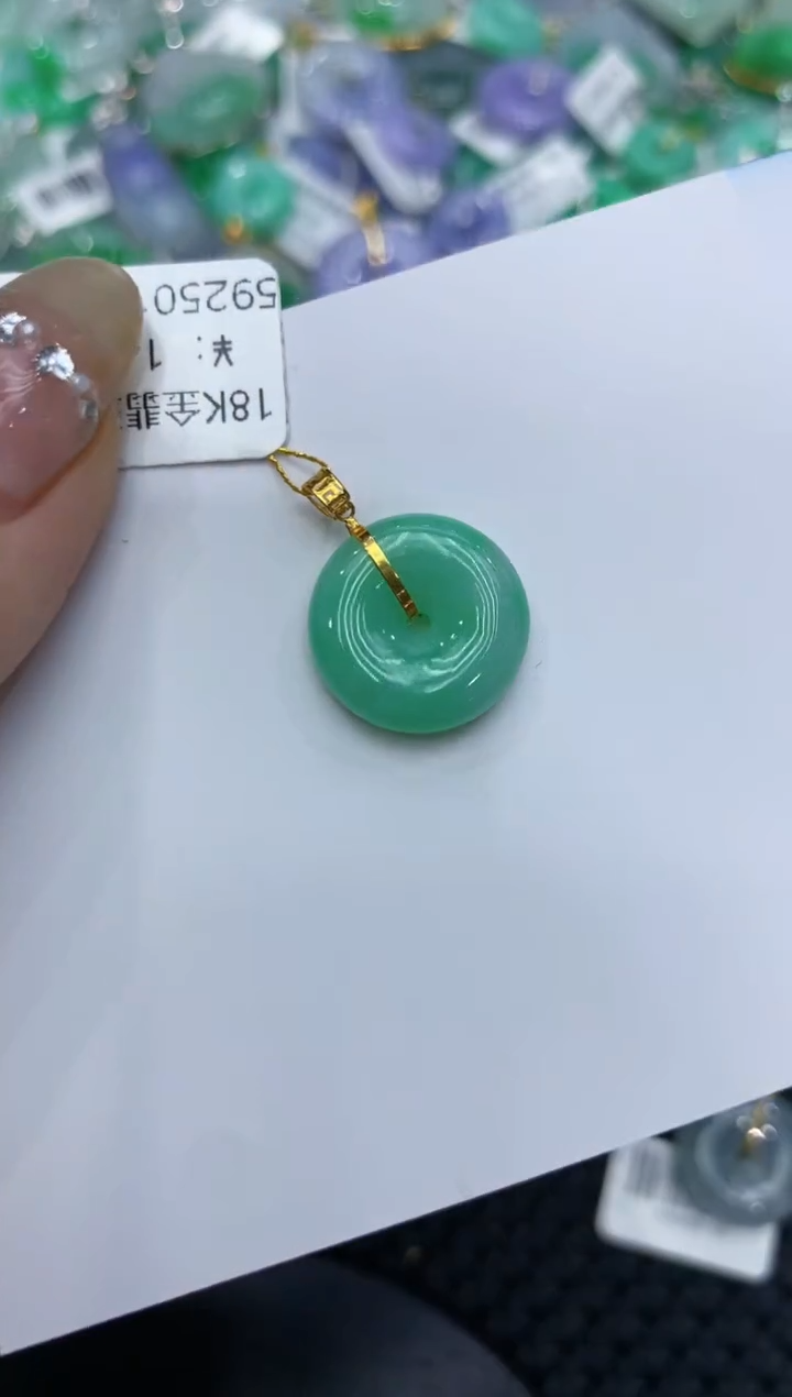 【闪购商品】翡翠颈饰18K金镶嵌222222222