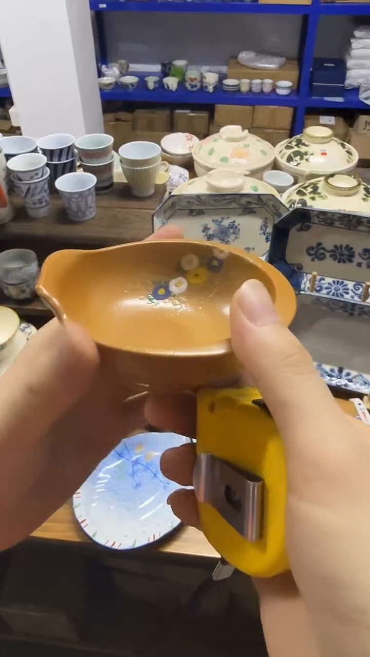 圆形日本进口陶瓷  有田烧蘸料钵