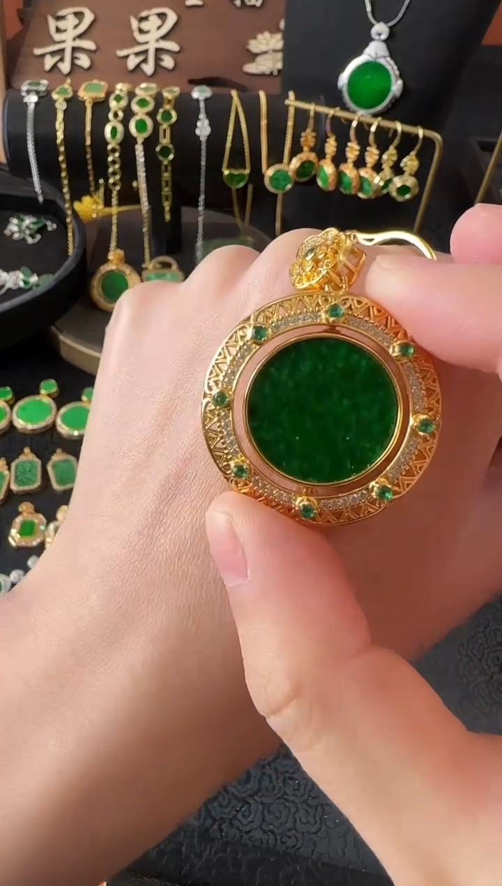 【闪购商品】翡翠颈饰银S925镶嵌吊坠