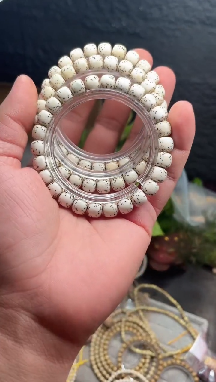 星月菩提吊坠海南星月菩提《F006》9X8河豚单圈