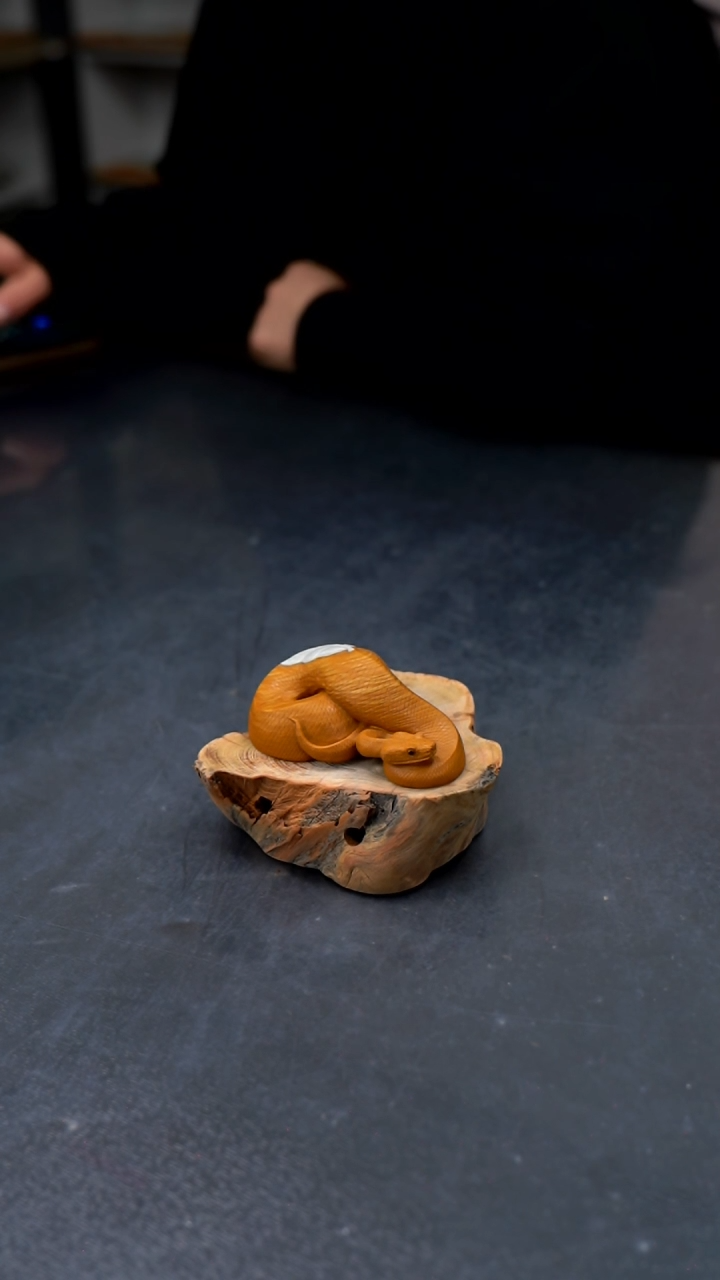 【闪购商品】松花石金色守业蛇小号