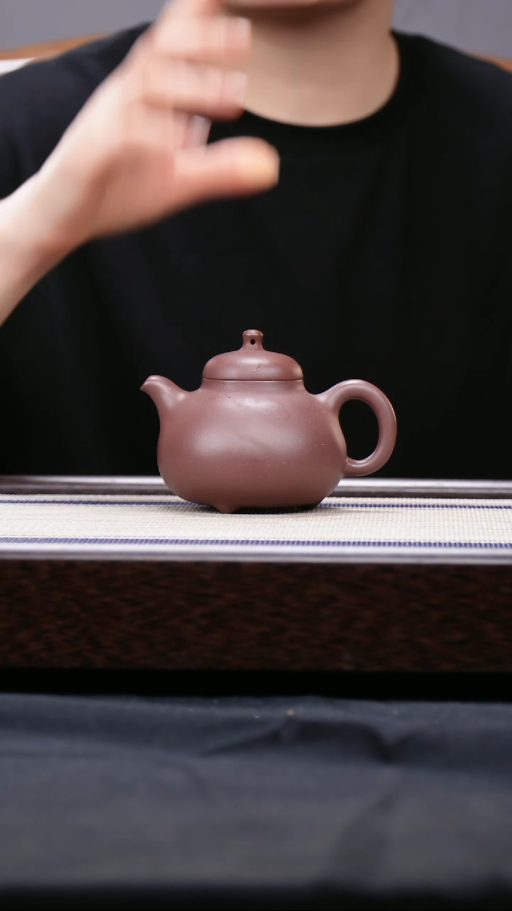 【闪购商品】紫砂茶壶低槽青  三足乳鼎 