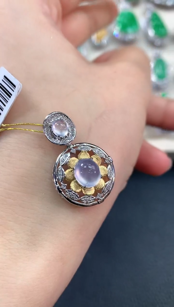 【闪购商品】翡翠吊坠(不含链)18K金镶嵌C48  