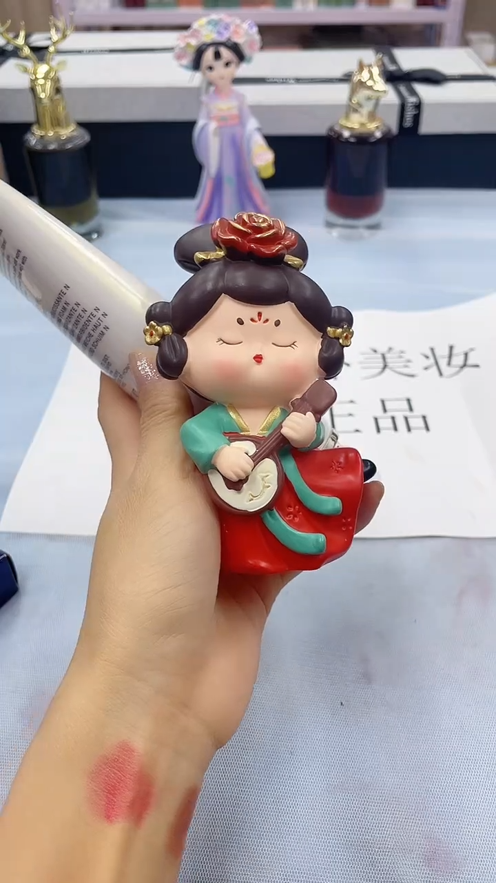 瓷片陶瓷娃娃大甩