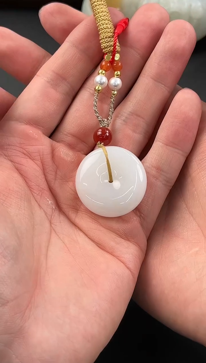 和田玉未镶嵌平安扣且末天泰白玉平安扣微色差